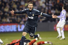 世界杯：多家博彩公司公布赔率 最被看好的四支球队全部出线